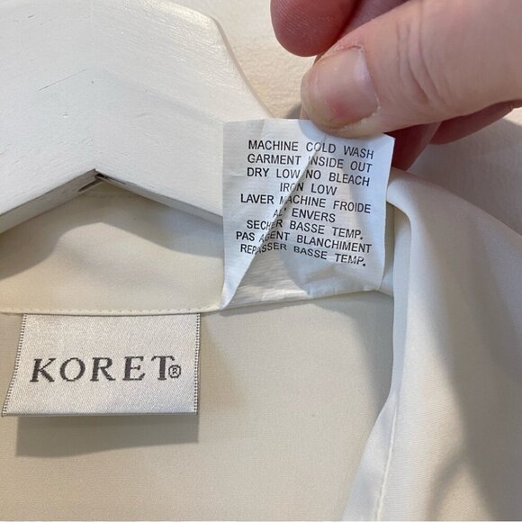 Vintage Koret Floral Embroidered Ladies Collared Button Down Shirt Coquette Girl - Picture 14 of 16